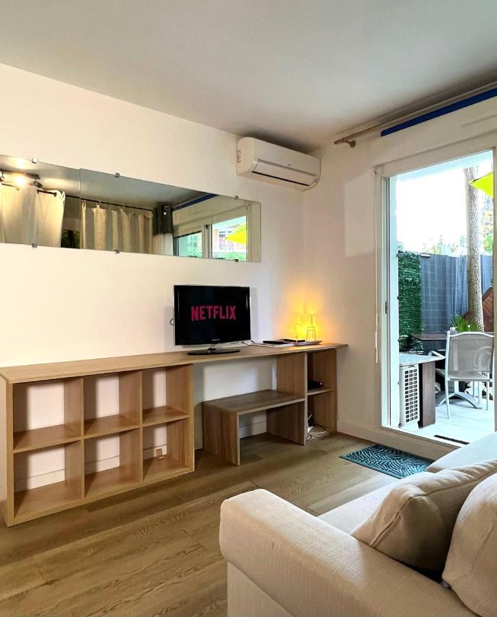 Appartement STUDIO Cannes DOMAINE DES PALMIERS PARKING PRIVÉ Extérieur photo